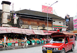 Local Market in Chiangmai : JC Tour